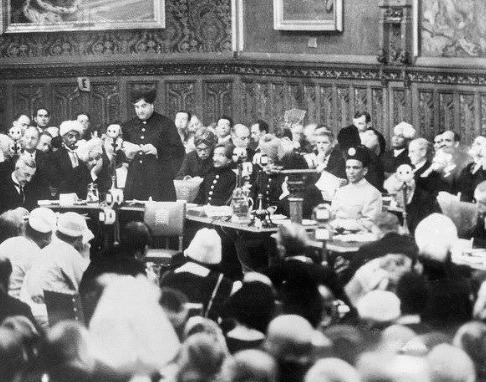 '1930 में लंदन में राउंड टेबल  सम्मेलन में ब्रिटिश साम्राज्य को हिला देने वाले देशभक्त महाराजा हरि सिंह'